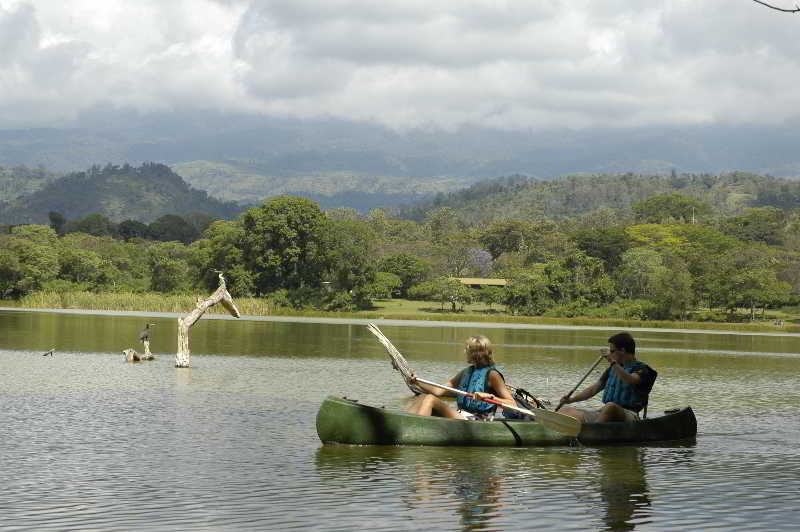 Arusha Serena Hotel Resort & Spa ภายนอก รูปภาพ