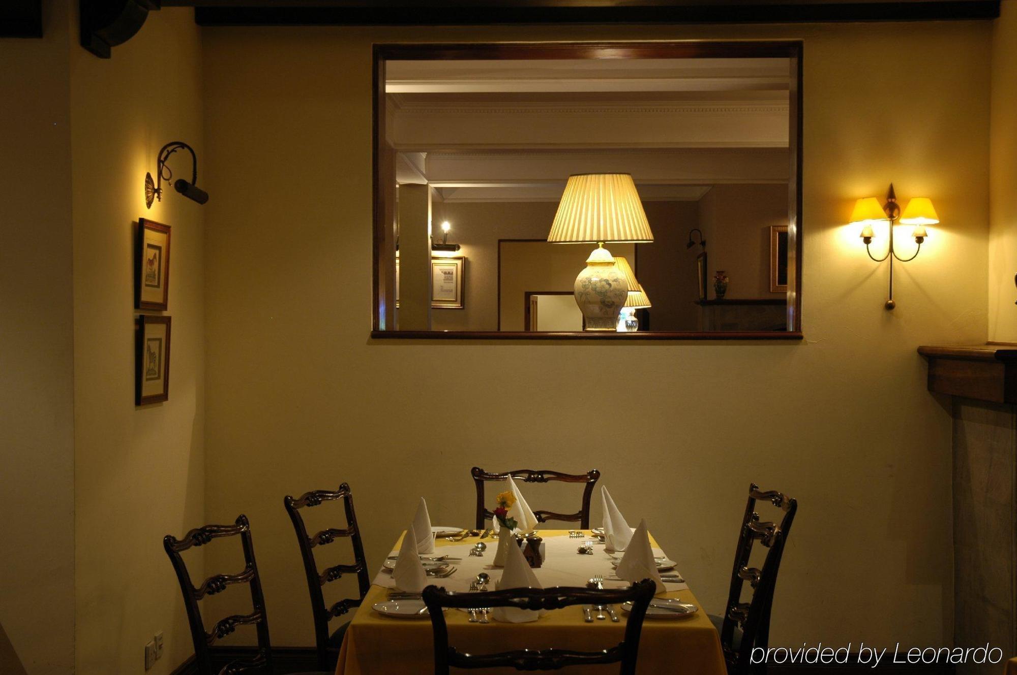 Arusha Serena Hotel Resort & Spa ร้านอาหาร รูปภาพ